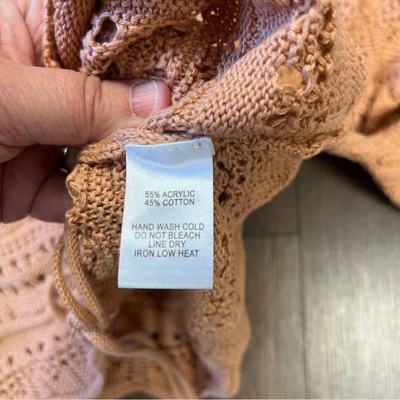 Lulu’s Only Yours Beige Sheer Crochet Ruched Sweater Top SZ LG - Picture 5 of 5